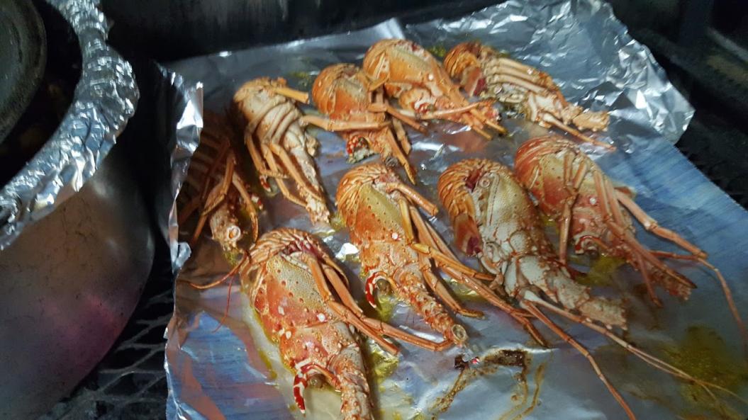 Name:  3 Dives Lobster.jpg
Views: 675
Size:  99.9 KB