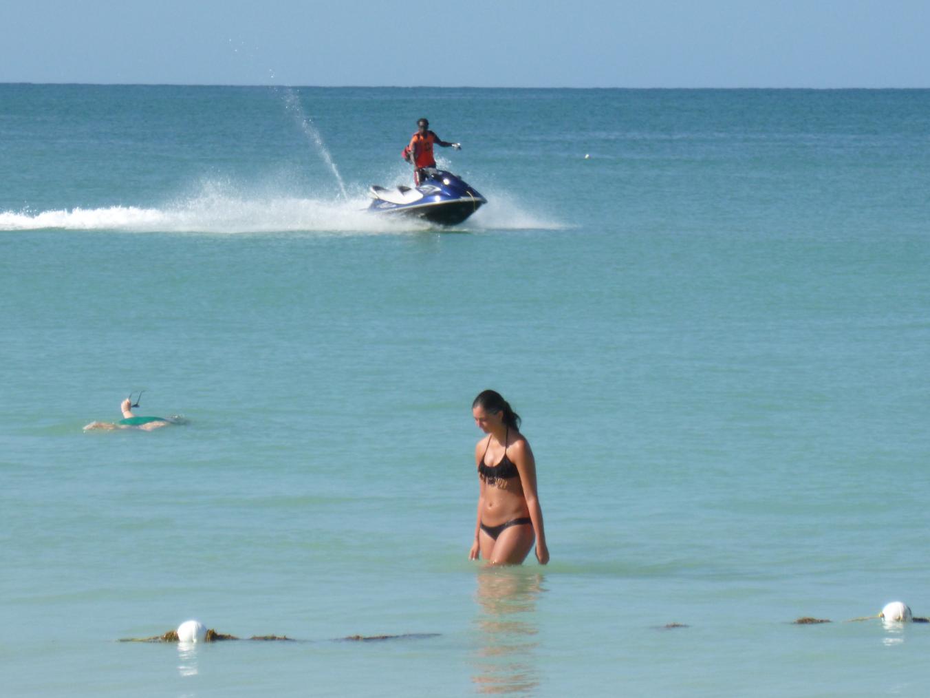 Name:  jet ski bearing down.jpg
Views: 860
Size:  84.1 KB