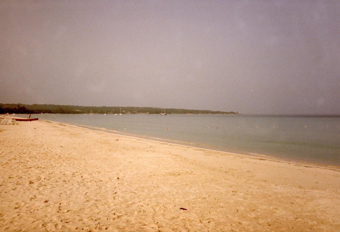 Name:  7 mile beach.jpg
Views: 285
Size:  98.8 KB