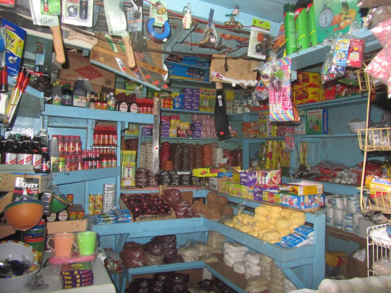 Name:  Jamaica 11-18-13 - Sav Market - 6448.jpg
Views: 842
Size:  99.1 KB