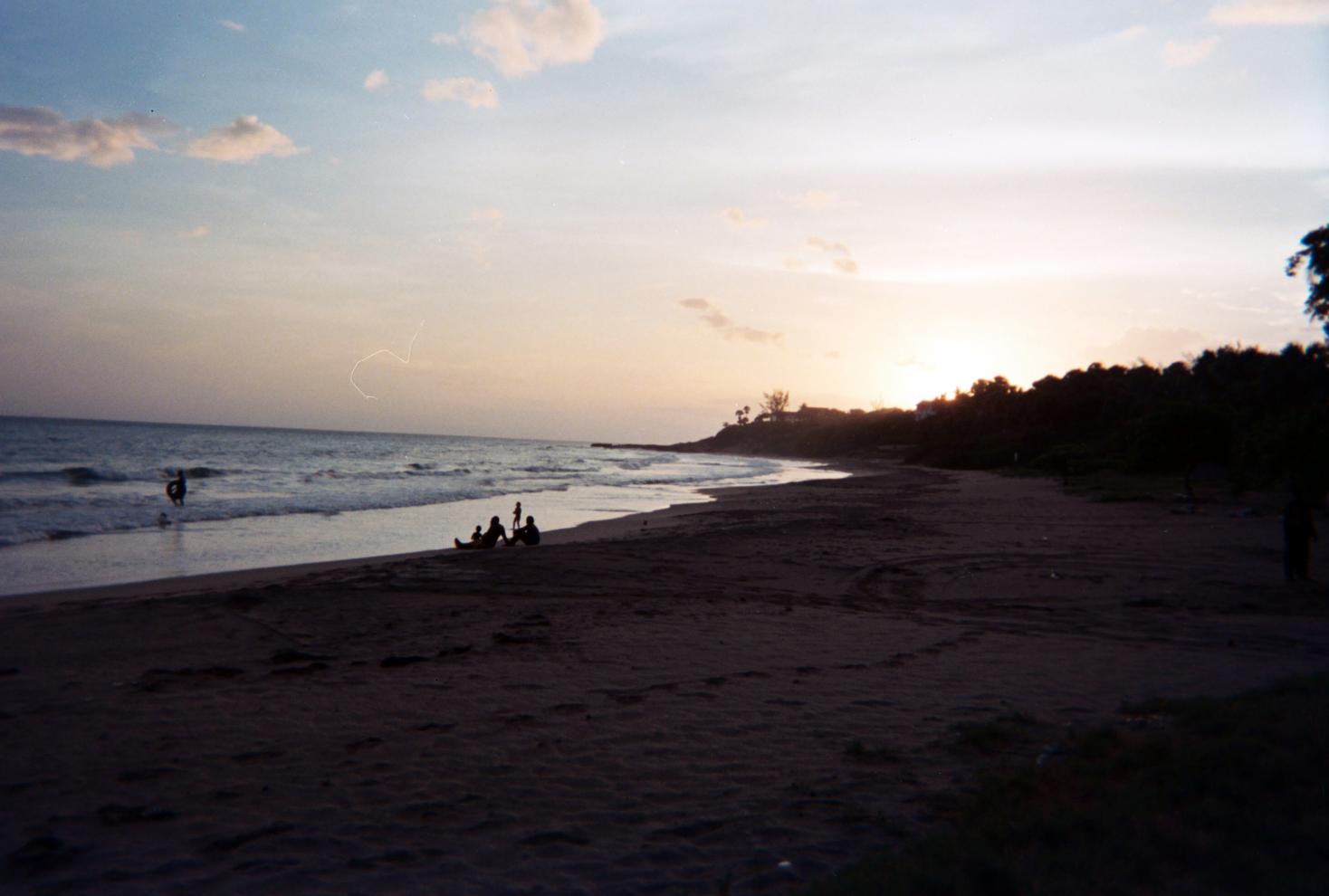 Name:  033.jpg
Views: 554
Size:  85.1 KB