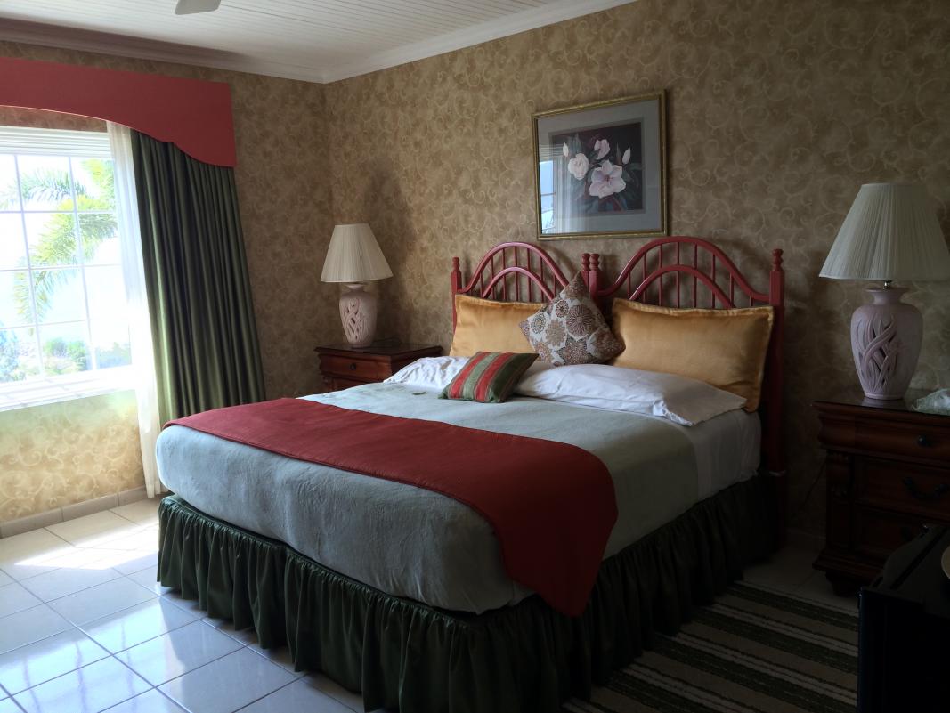 Name:  De La Bahia room.jpg
Views: 517
Size:  90.0 KB