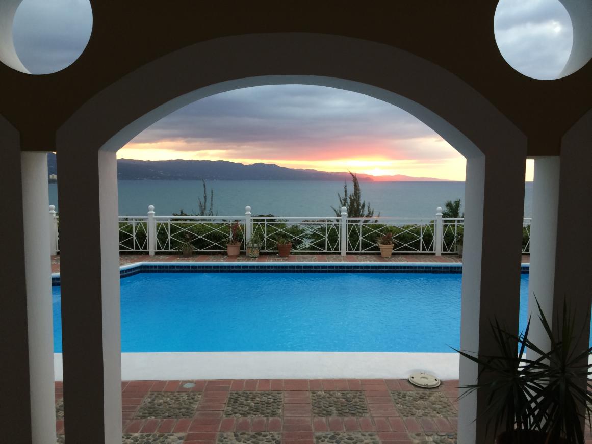 Name:  De La Bahia.jpg
Views: 500
Size:  86.8 KB