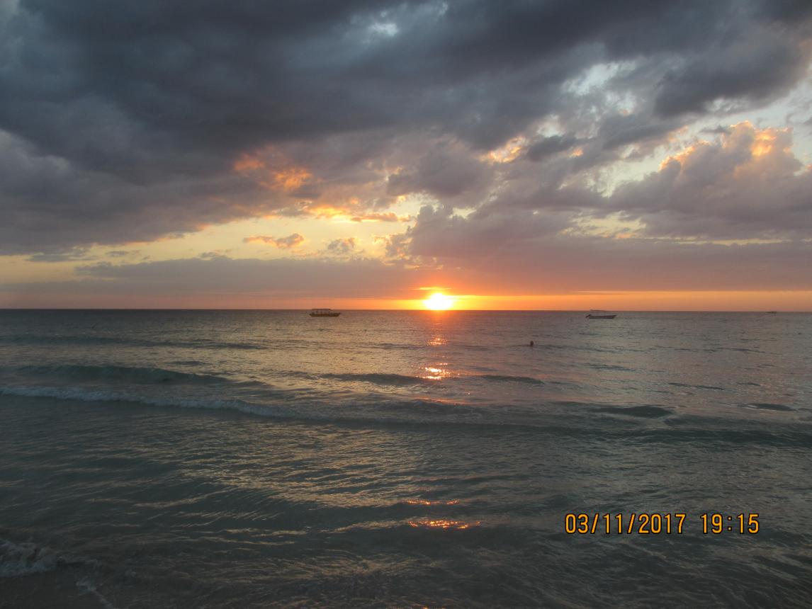 Name:  047.jpg
Views: 703
Size:  89.5 KB
