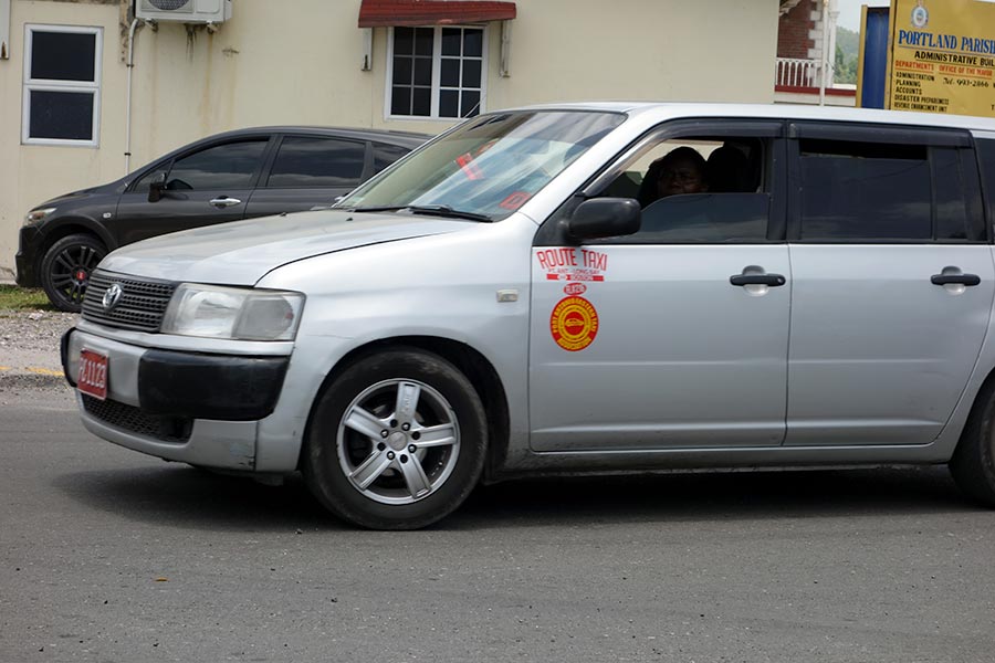 Name:  jamaica-route-taxis-2_road-affair.jpg
Views: 1238
Size:  79.4 KB