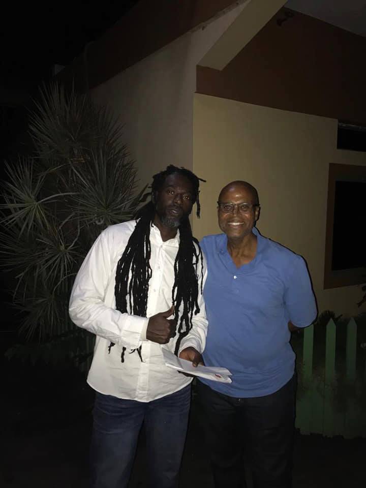 Name:  Buju with Donovan.jpg
Views: 529
Size:  40.8 KB