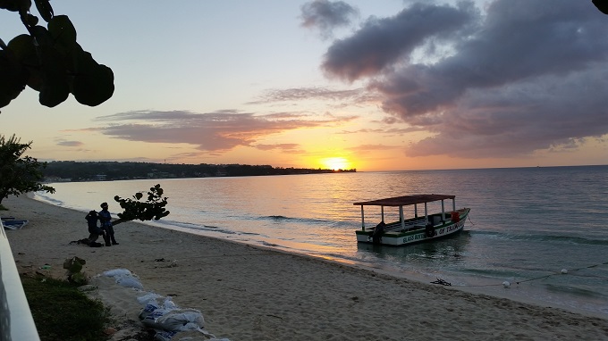 Name:  sunset1.jpg
Views: 460
Size:  90.7 KB