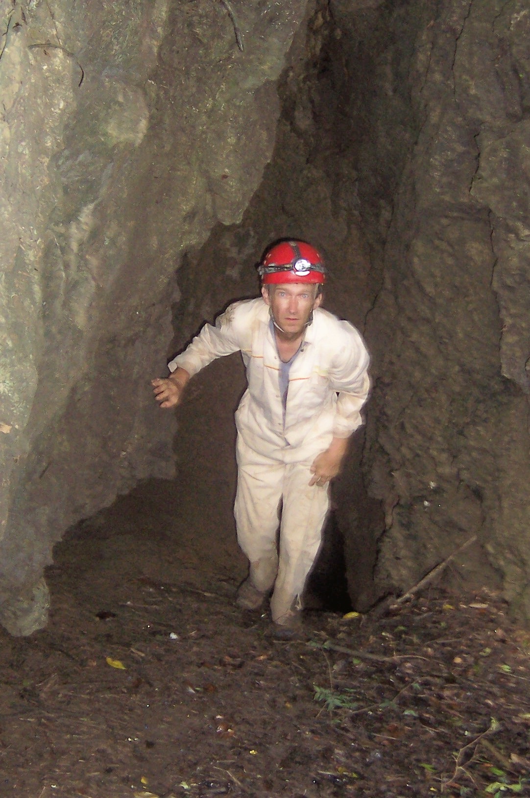 Name:  060 CEDAR SPRING CAVE.jpg
Views: 1247
Size:  516.7 KB