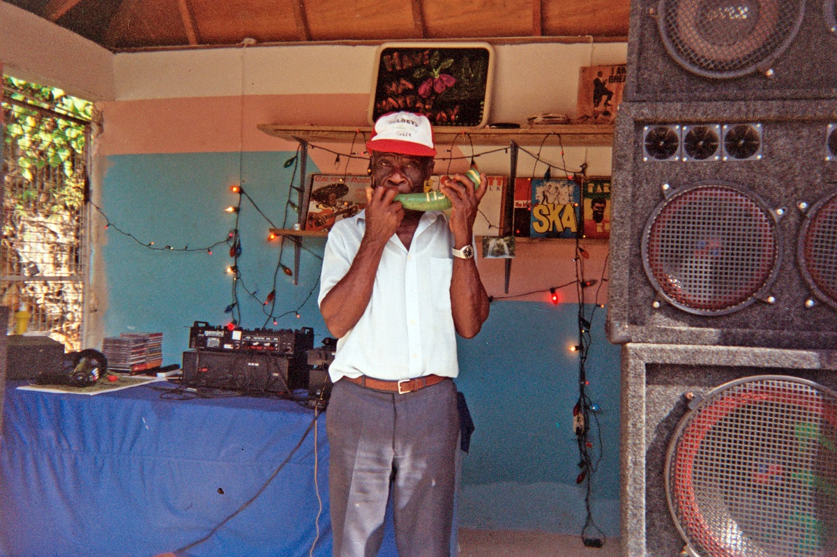 Name:  940 Mr Foster Abeng.jpg
Views: 835
Size:  505.8 KB