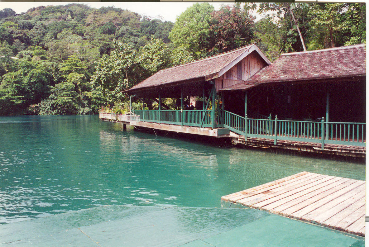 Name:  705 Restaurant at Blue Lagoon.jpg
Views: 614
Size:  260.9 KB