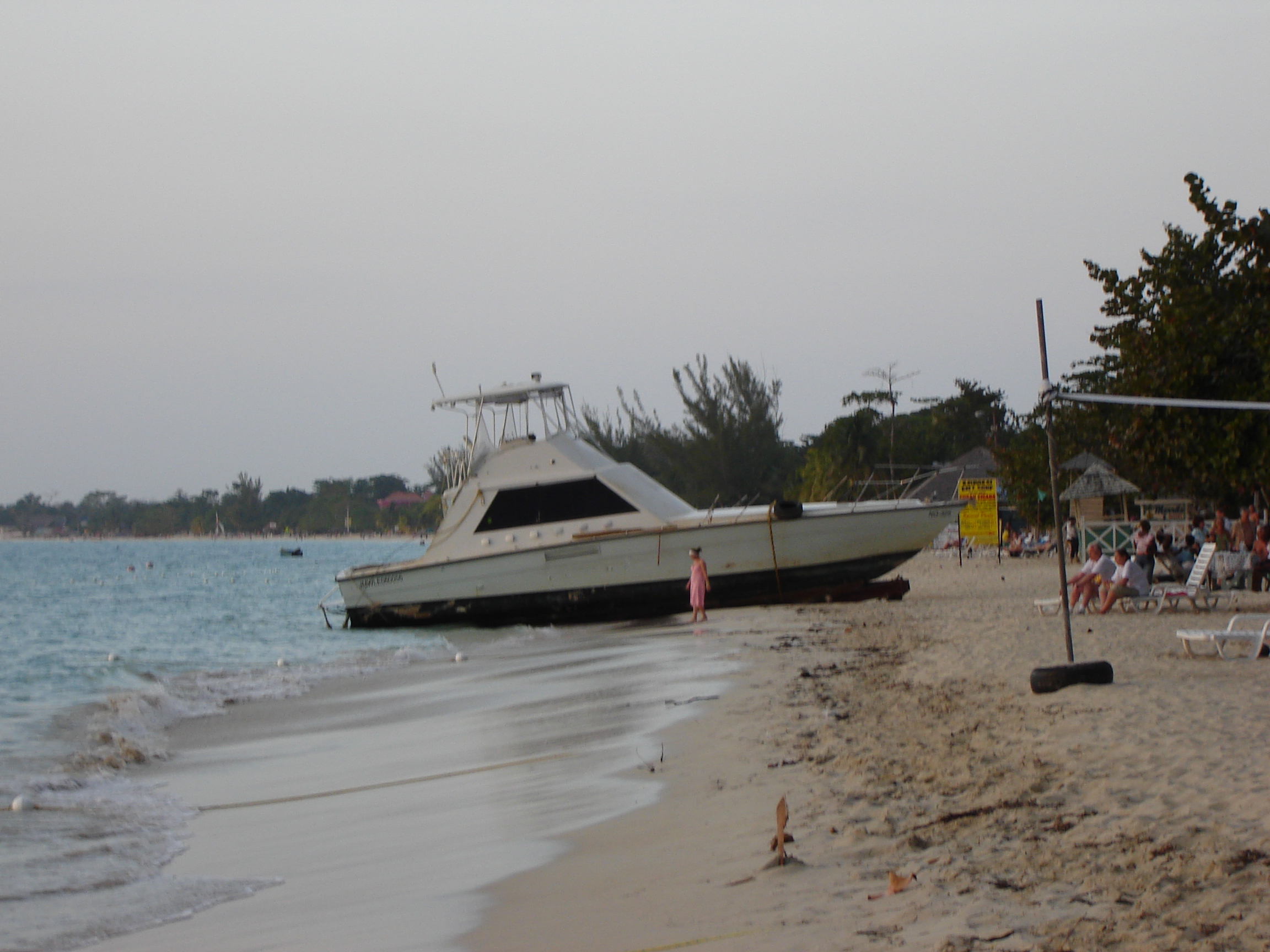 Name:  Negril 07 014.jpg
Views: 535
Size:  1.44 MB