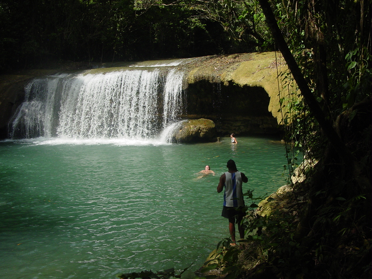 Name:  Jamaica 2008 005.jpg
Views: 1135
Size:  597.8 KB