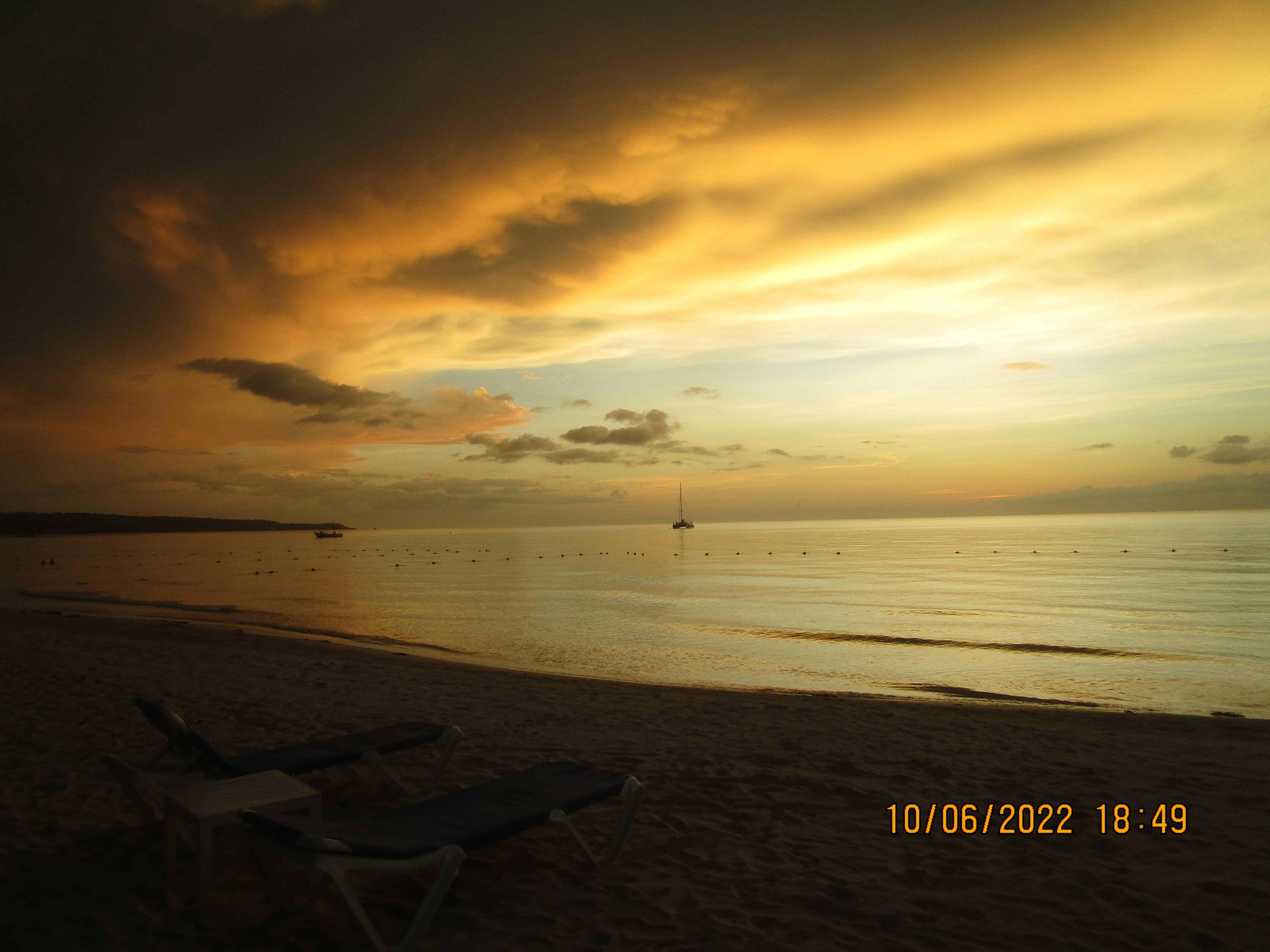 Name:  002.JPG
Views: 1430
Size:  3.99 MB