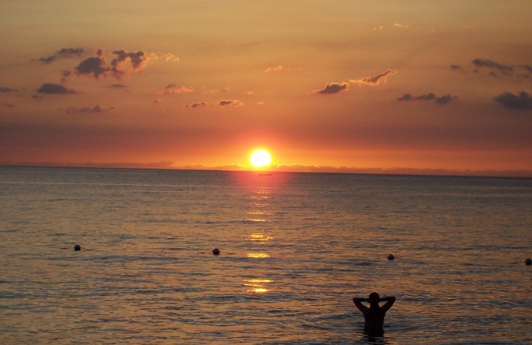 Name:  Jamaica sunset2.jpg
Views: 1498
Size:  100.7 KB