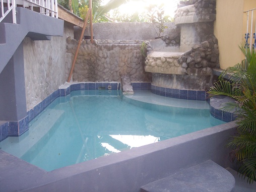 Name:  jamaica1 012.JPG
Views: 386
Size:  81.3 KB