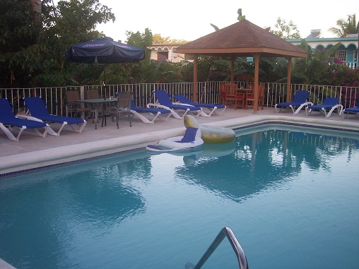 Name:  jamaica1 014.JPG
Views: 378
Size:  90.4 KB