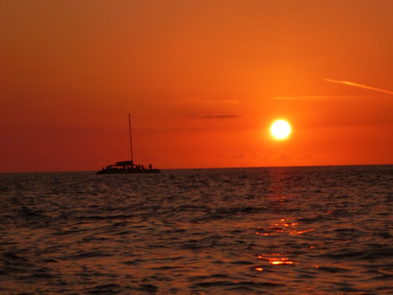 Name:  Jamaica 20110418 Sunset from water in front of Rick's Cafe.JPG
Views: 755
Size:  79.1 KB