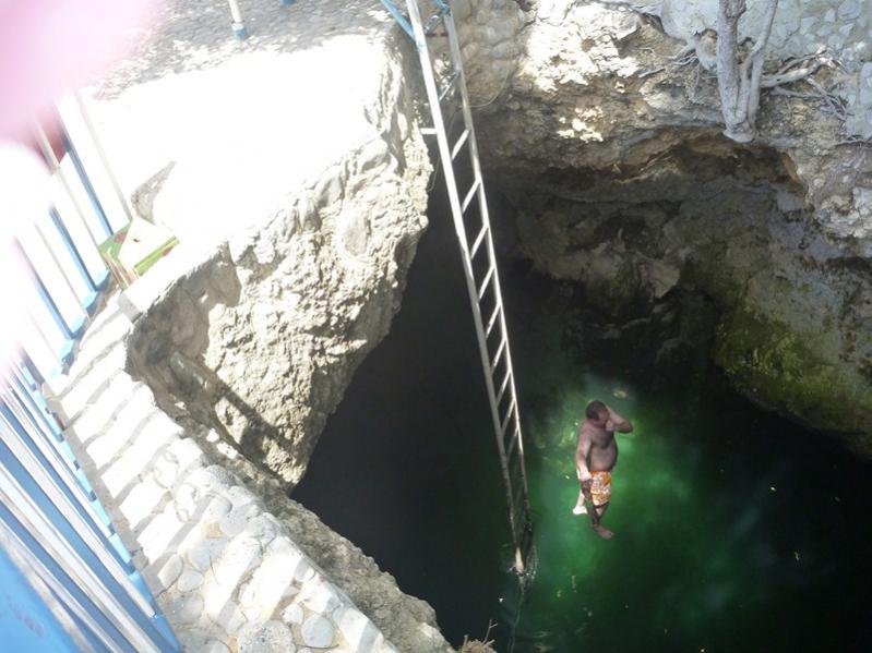 Name:  Jamaica 20110421 Andrew jumping into blue hole mineral springs.jpg
Views: 737
Size:  67.7 KB