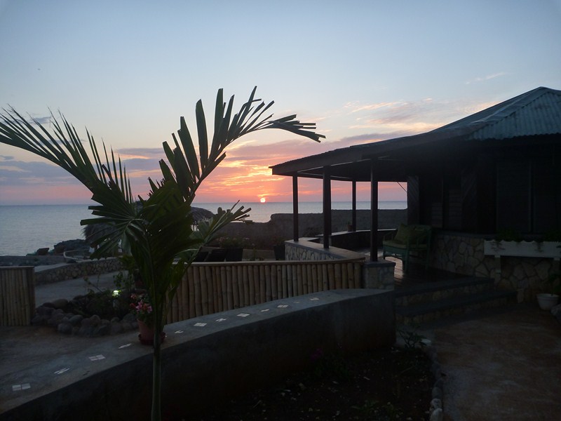Name:  Jamaica 20110421 sunset cfs libra cottage.JPG
Views: 722
Size:  86.1 KB
