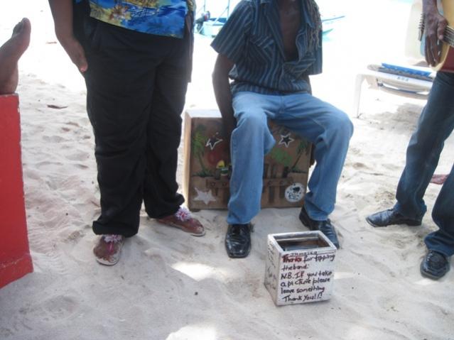 Name:  028.jpg
Views: 305
Size:  39.1 KB