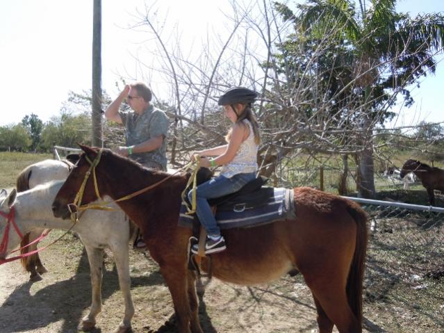 Name:  DSCN3252 (640x480).jpg
Views: 206
Size:  64.7 KB