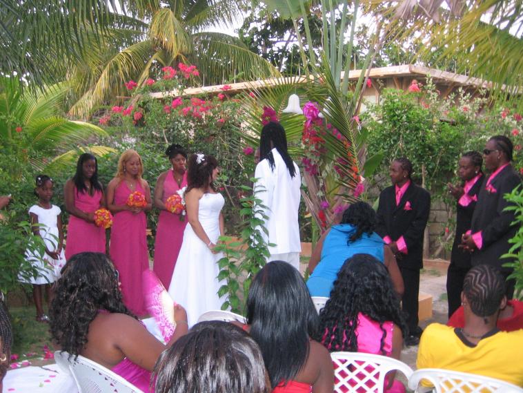 Name:  Lydias Wedding & Beach Pics 2012 098.jpg
Views: 441
Size:  100.4 KB