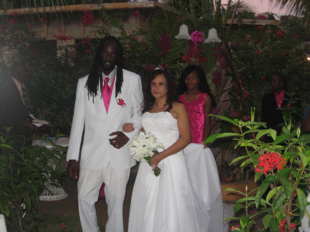 Name:  Lydias Wedding & Reception Pics 021.jpg
Views: 440
Size:  90.9 KB