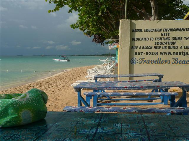 Name:  jamaica 2009 me and nicole 111 (Small) (Small).jpg
Views: 677
Size:  68.5 KB
