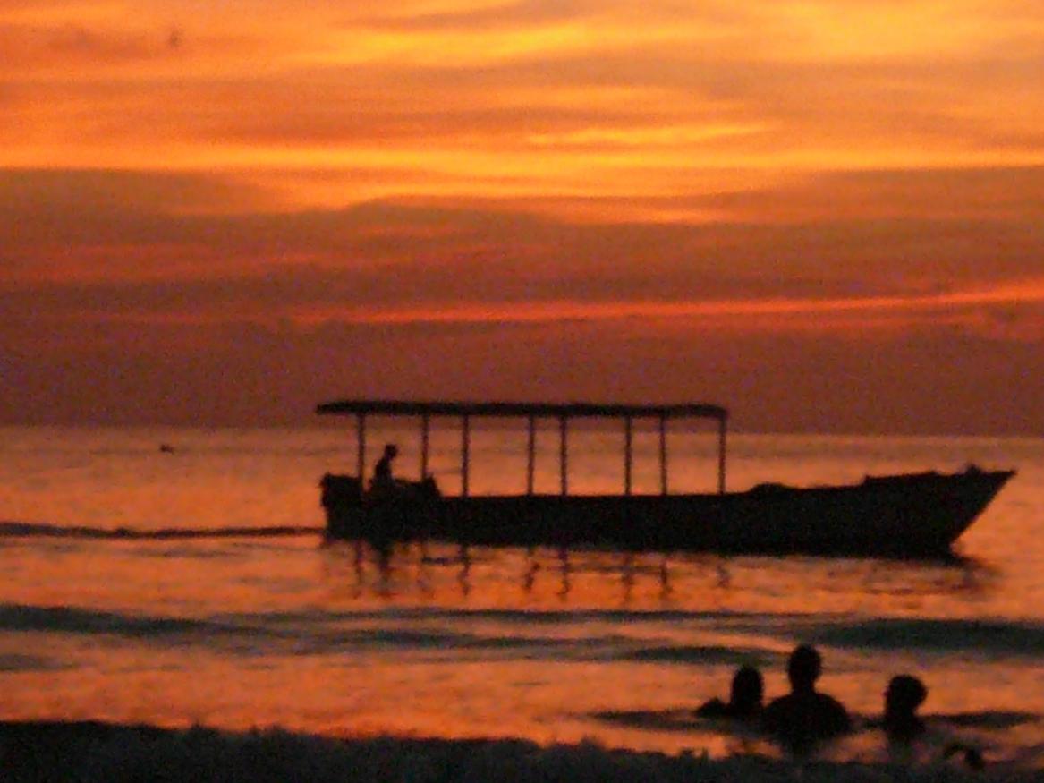 Name:  jamaica 2009 me and nicole 313.jpg
Views: 310
Size:  85.8 KB