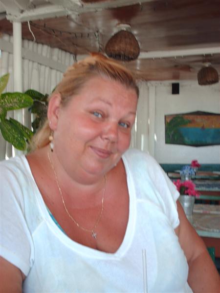 Name:  Happy Girl (Medium).jpg
Views: 1128
Size:  36.9 KB