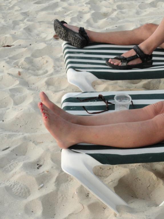 Name:  feet 2.jpg
Views: 431
Size:  52.0 KB