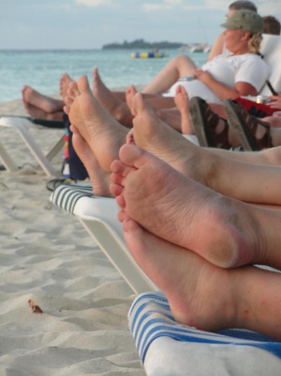 Name:  line of feet 1.jpg
Views: 392
Size:  41.4 KB