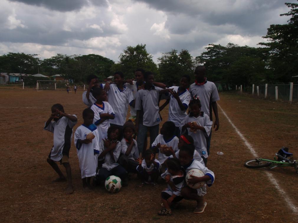 Name: Soup Kitchen and Bounce About 027.jpg
Views: 888
Size: 91.7 KB