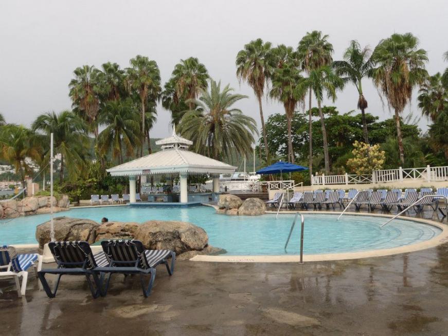 Name: 308555_2524035982237_1293506779_33043504_1307383343_n.jpg
Views: 1213
Size: 96.1 KB