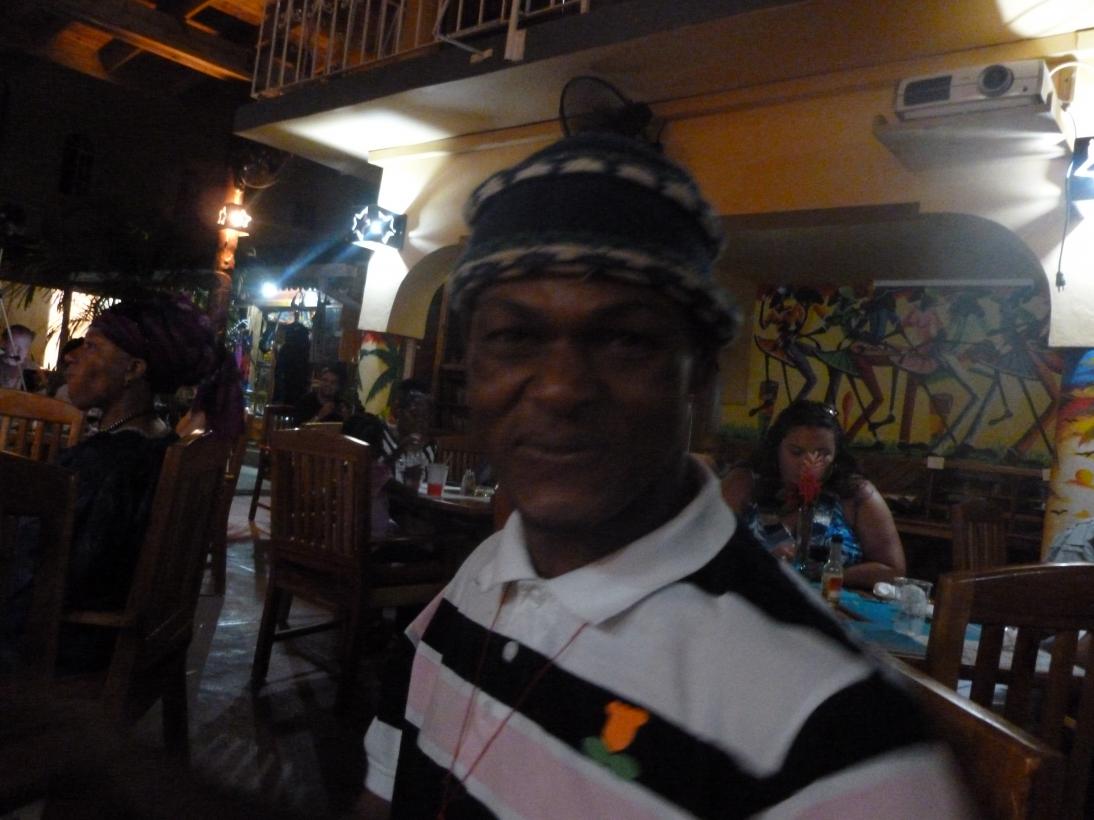 Name: P1000241.jpg
Views: 465
Size: 88.1 KB