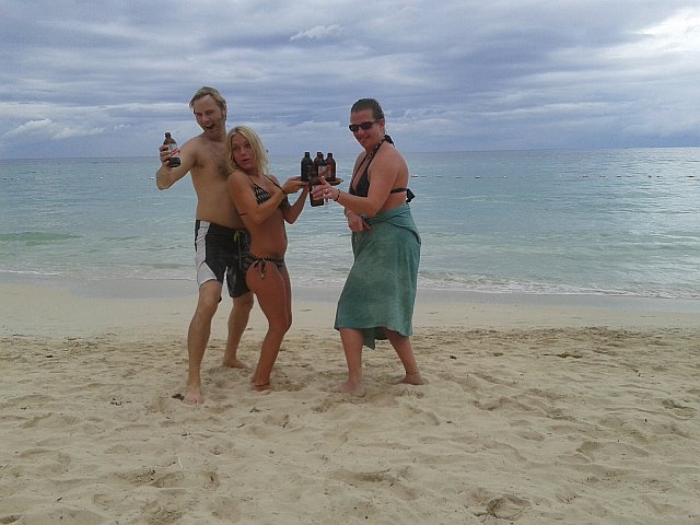 Name: w92.jpg
Views: 1261
Size: 61.6 KB