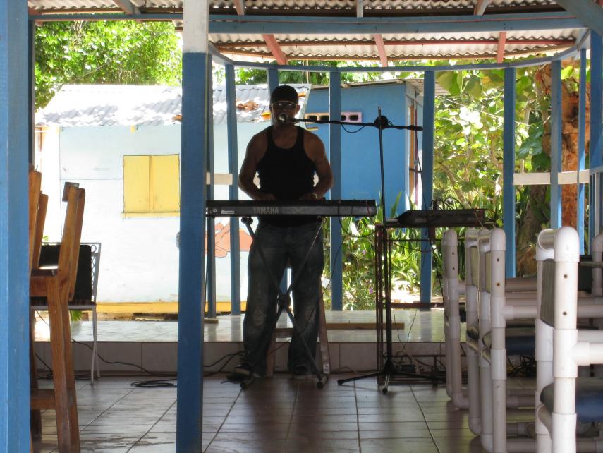 Name: IMG_0078.jpg
Views: 704
Size: 96.4 KB