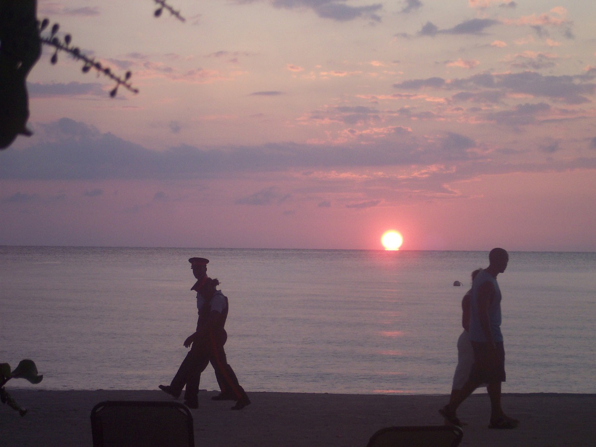 Name:  725 Negril Sunset.JPG
Views: 534
Size:  212.3 KB