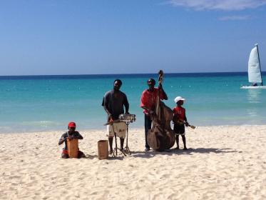 Name: image.jpg
Views: 792
Size: 15.5 KB