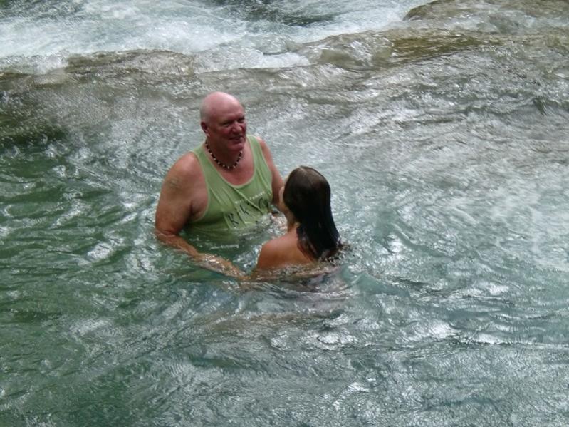 Name:  Jamaica 2011 186 (Copy).jpg
Views: 148
Size:  93.6 KB