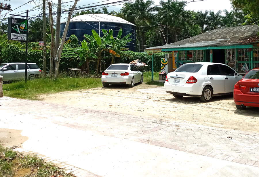 Midway Mini Mart July 16th, 2020 in Negril Jamaica