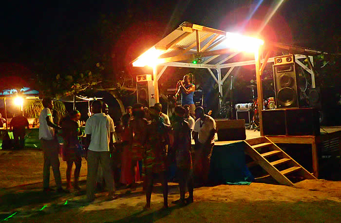 Mystic Bowie and the Maroons at 3 Dives in Negril Jamaica