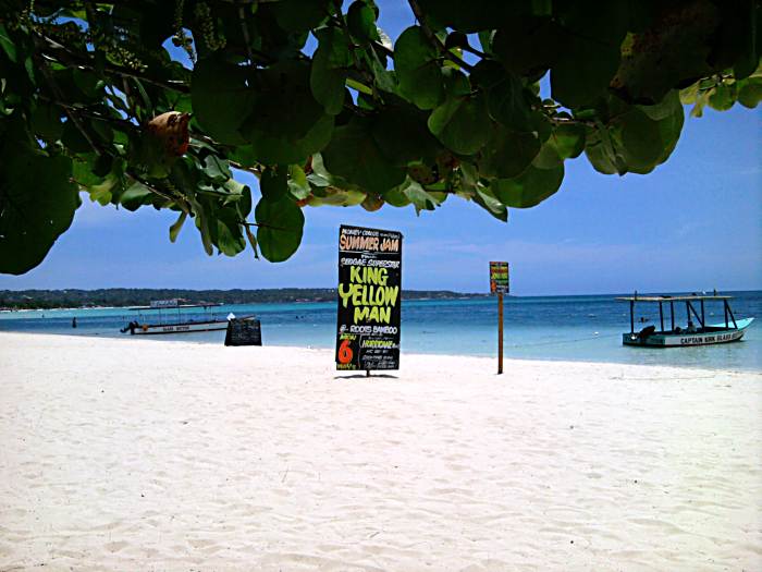 King Yellow Man at Roots Bamboo in Negril Jamaica