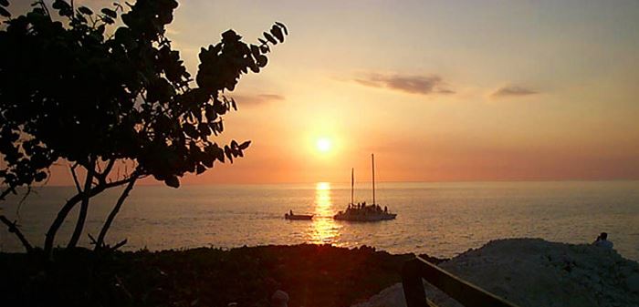 Mikell's Sunset in Negril Jamaica