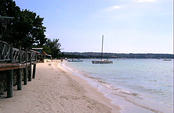 The Beach Between Lazy Dayz and Rondel in Negril Jamaica