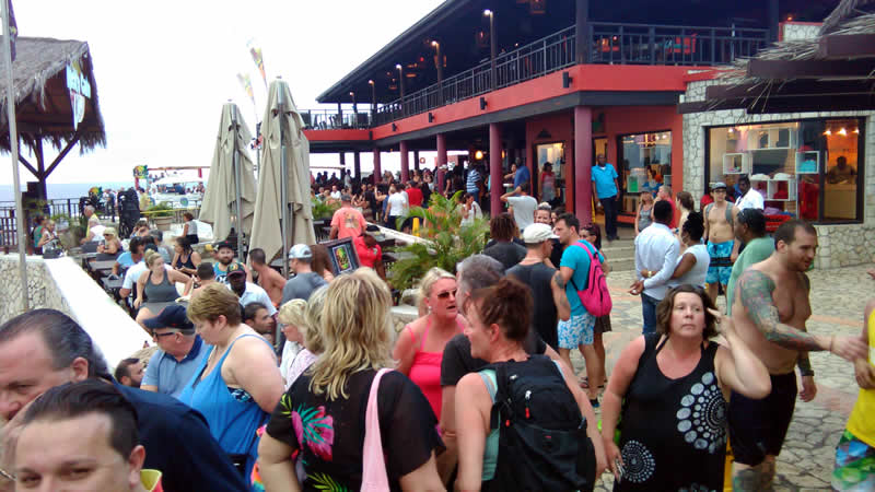 Getting Ready for New Years in Negril Jamaica